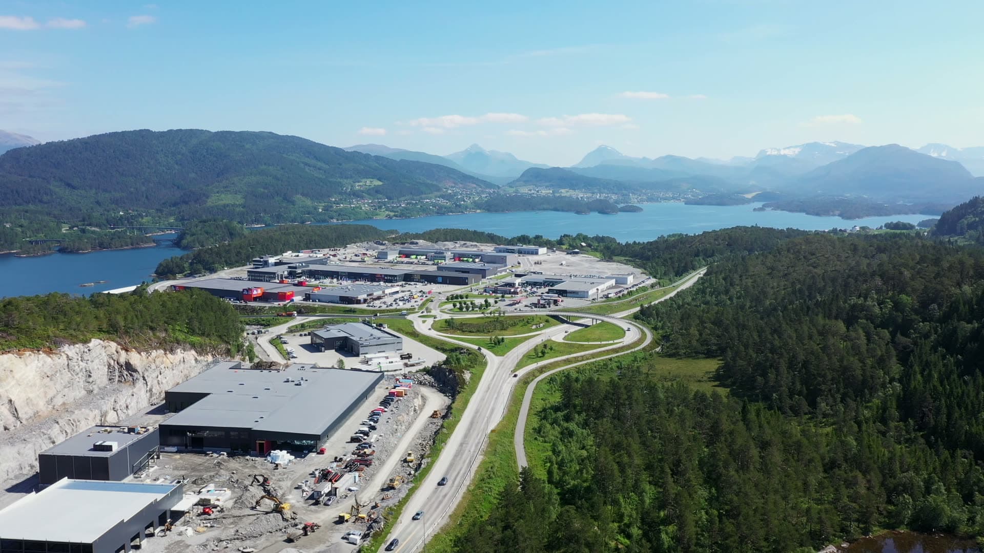 Commercial buildings and road interchange at Digernes