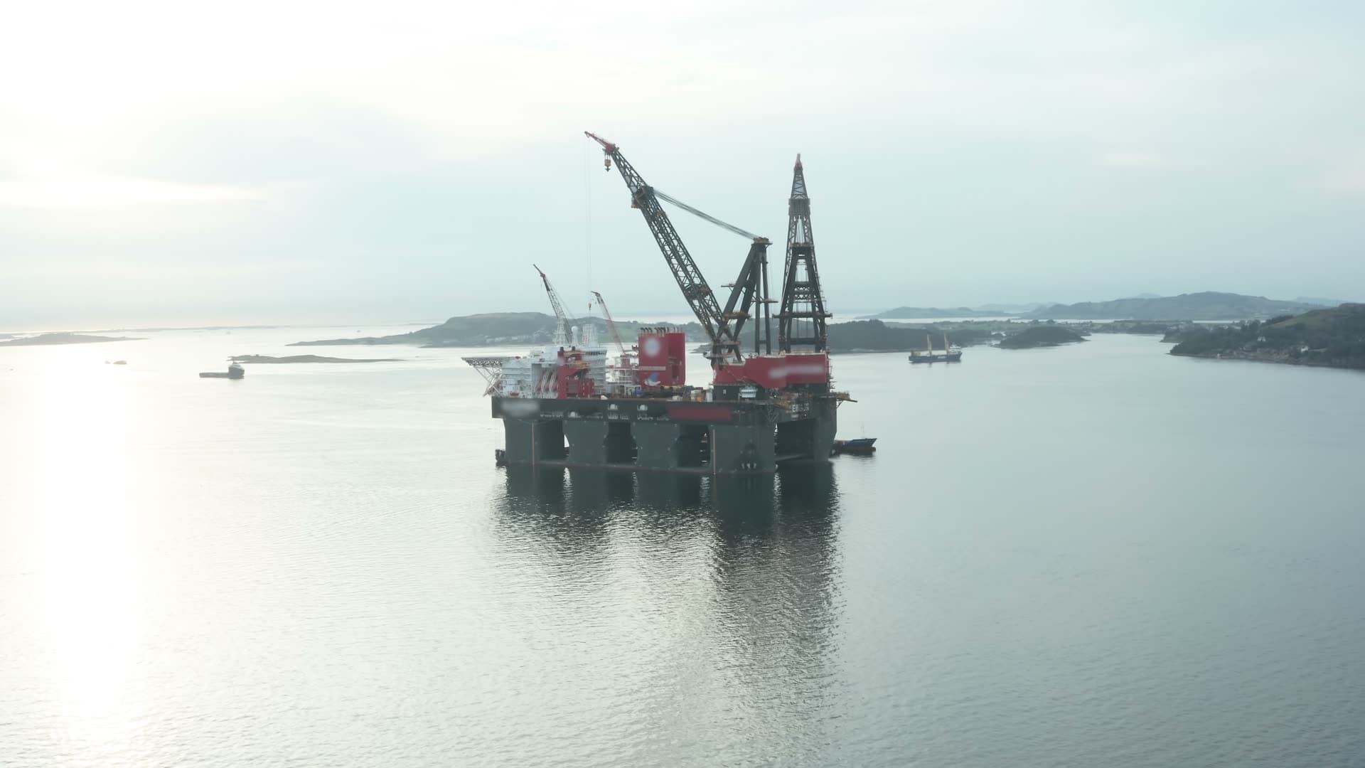 Offshore oil platform with heavy lift cranes, Stavanger