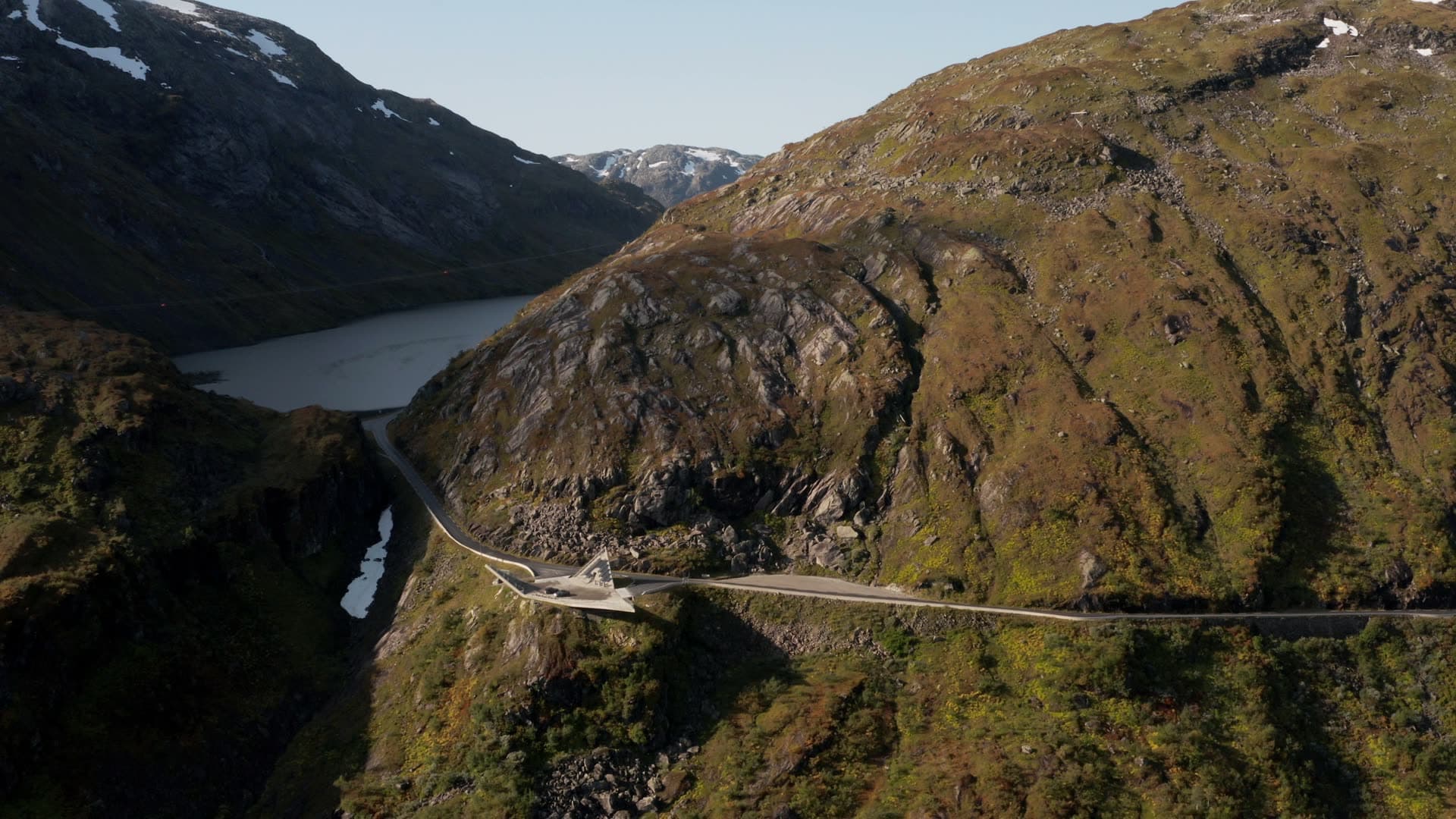 Winding mountain pass over fjord valley, Oldevatnet