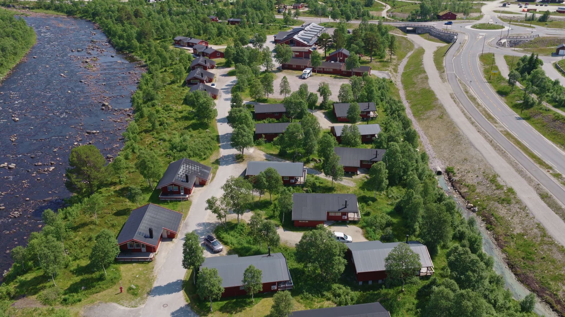 Modern cabin resort by river, Hovden