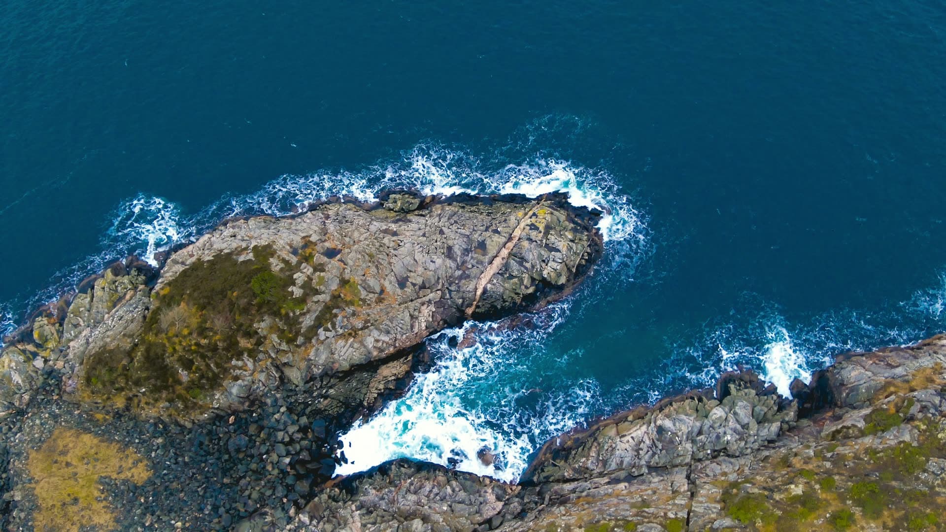 Rocky islands with crashing waves, Bergen