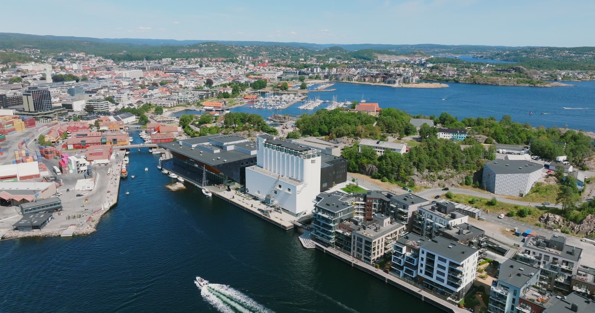 Sørlandskysten fra lufta